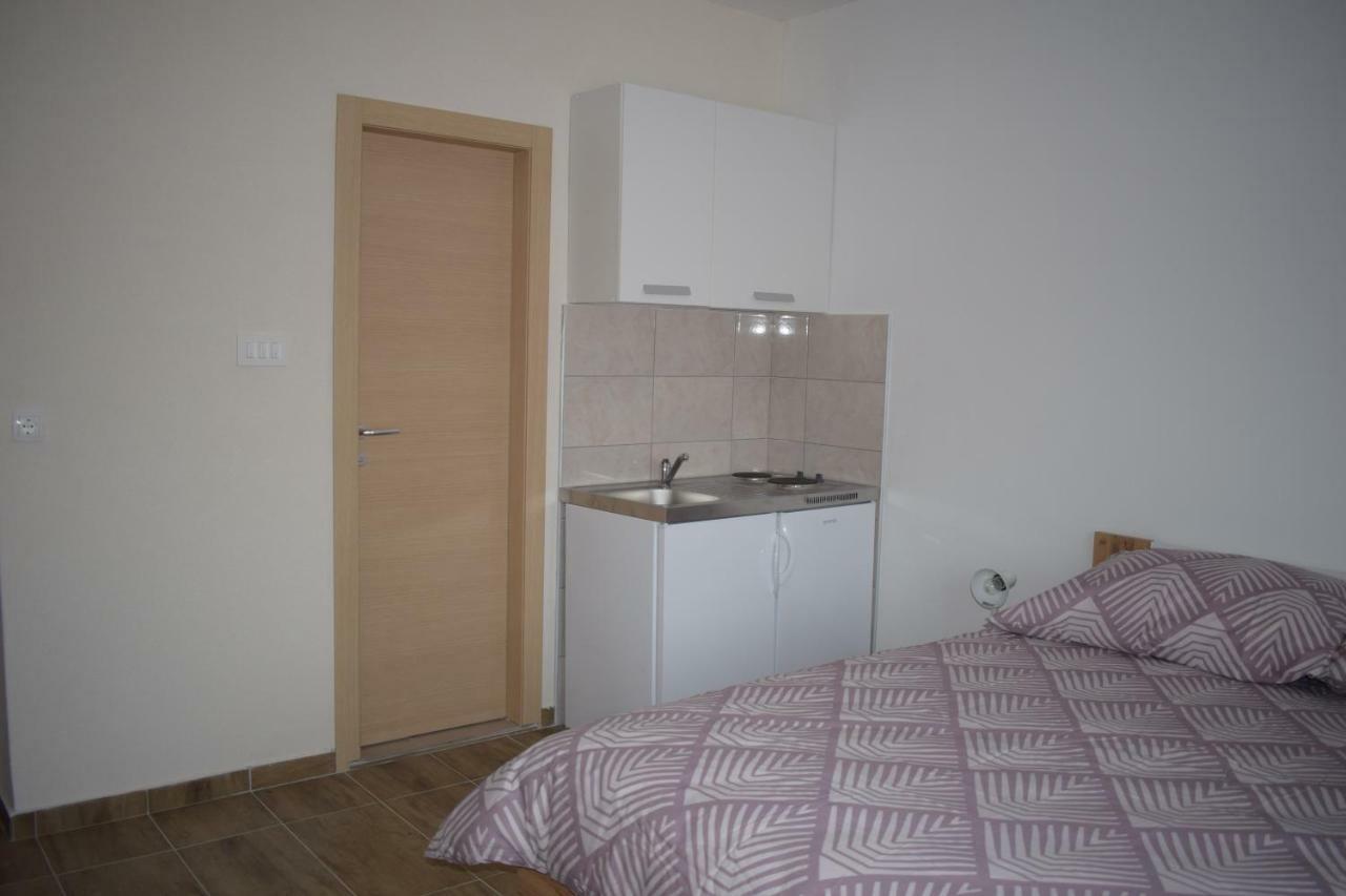 Apartments Nediljko & Mila Zára Kültér fotó